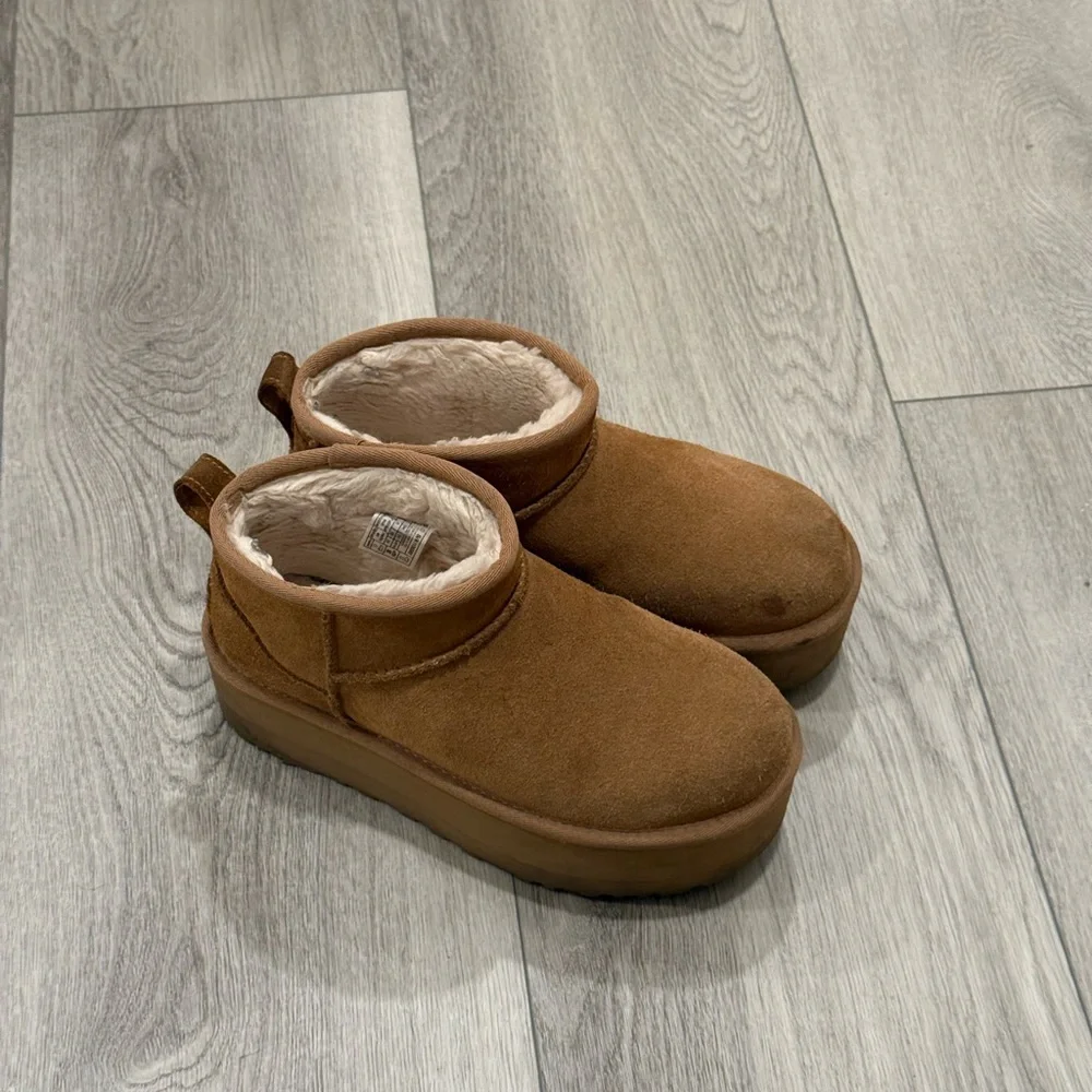 Ugg Ultra Mini Platform Boots